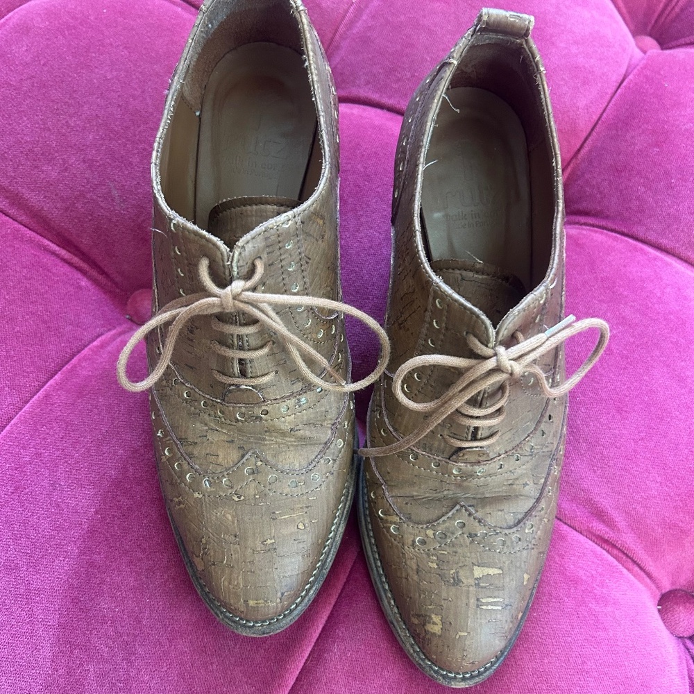 Rutz Cork Wingtip Oxfords | Sustainable Leather Alternative | Size 37